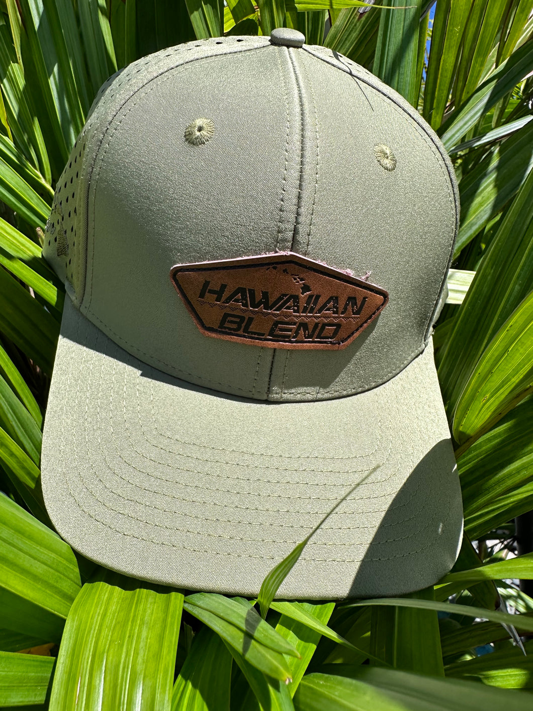 CUSTOM GREEN HAT(PENT)