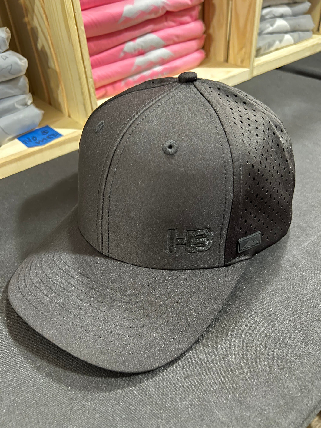 BLACK/BLACK CUSTOM HAT(HB EMB)